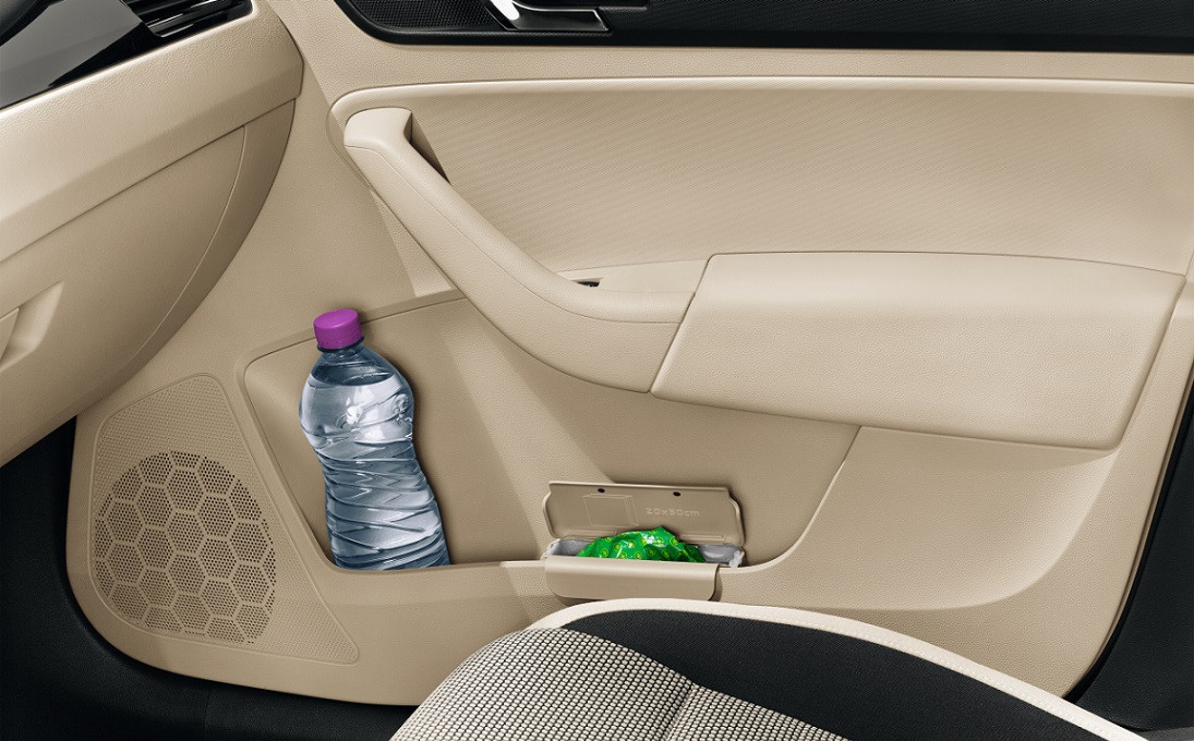 Skoda Abfallbehälter Mülleimer Türverkleidung Abfalleimer Behälter ...