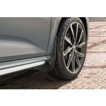 Skoda Kamiq Scala Schmutzfänger Satz vorn 658075111