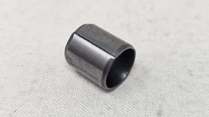 VW Audi Skoda Seat Passhülse für Halter Drehstromgenerator 038103139A 13,5x12,5