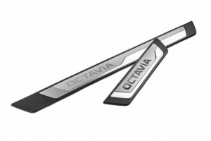 Skoda Octavia Einstiegsleisten Set vorn Hinten 4 teilig 5E3071303A