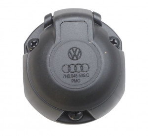 VW Caddy Seat Toledo Skoda Rapid Gehäuse für Anhängersteckdose Steckdose 7H0945505C