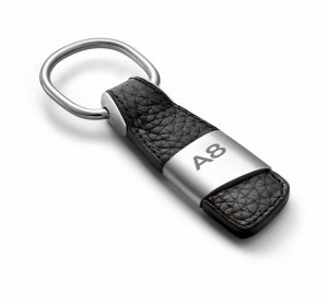 Audi A8 Leder Schlüsselanhänger Rindsleder Key Ring Kollektion 2014 3181400208 Original