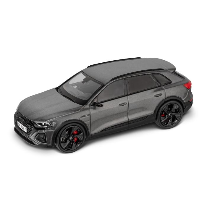 Audi Q8 e-tron Chronosgrau 1:43 Modellauto Minimax Ltd. 5012328631