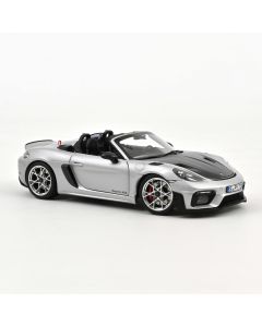 Porsche 718 Spyder RS Weissach Packet 2023 GT-Silvermetallic 1:18 Modell 187270