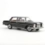 Mercedes-Benz 280 SE 1968 Schwarz 1:18 