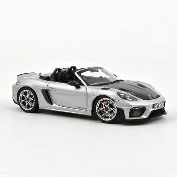 Porsche 718 Spyder RS Weissach Packet 2023 GT-Silvermetallic 1:18 Modell 187270