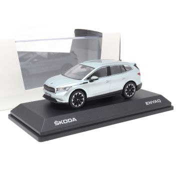 Skoda Enyaq iV 1:43 Arctic Silver 5LA099300 F7B Modellauto Miniatur Silber